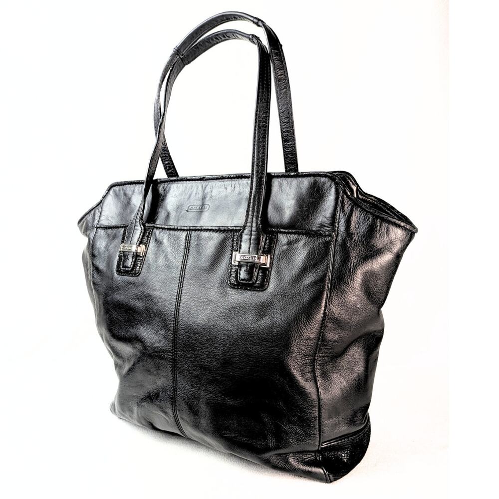 Coach Black Leather Shoulder Bag